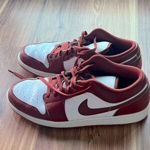 Air Jordan 1 Low SE White/ Dune Red/ Lobster